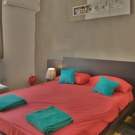 New 1 Bedroom In Centre With Terrace And Views Apartment