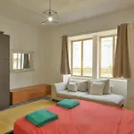 New 1 Bedroom Centre With Terrace And Views Lägenhet
