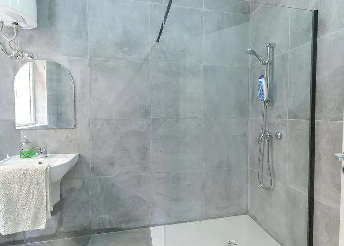 Διαμέρισμα New 1 Bedroom Centre With Terrace And Views Βαλέτα